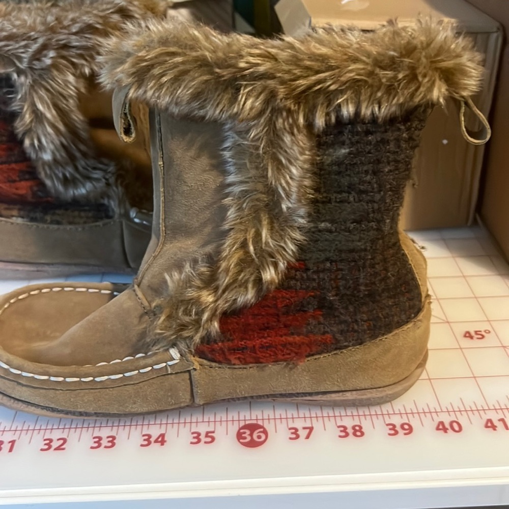 Woolrich Doe Creek Moccasin Winter Boots Women's 8 Brown Leather/Faux Fur